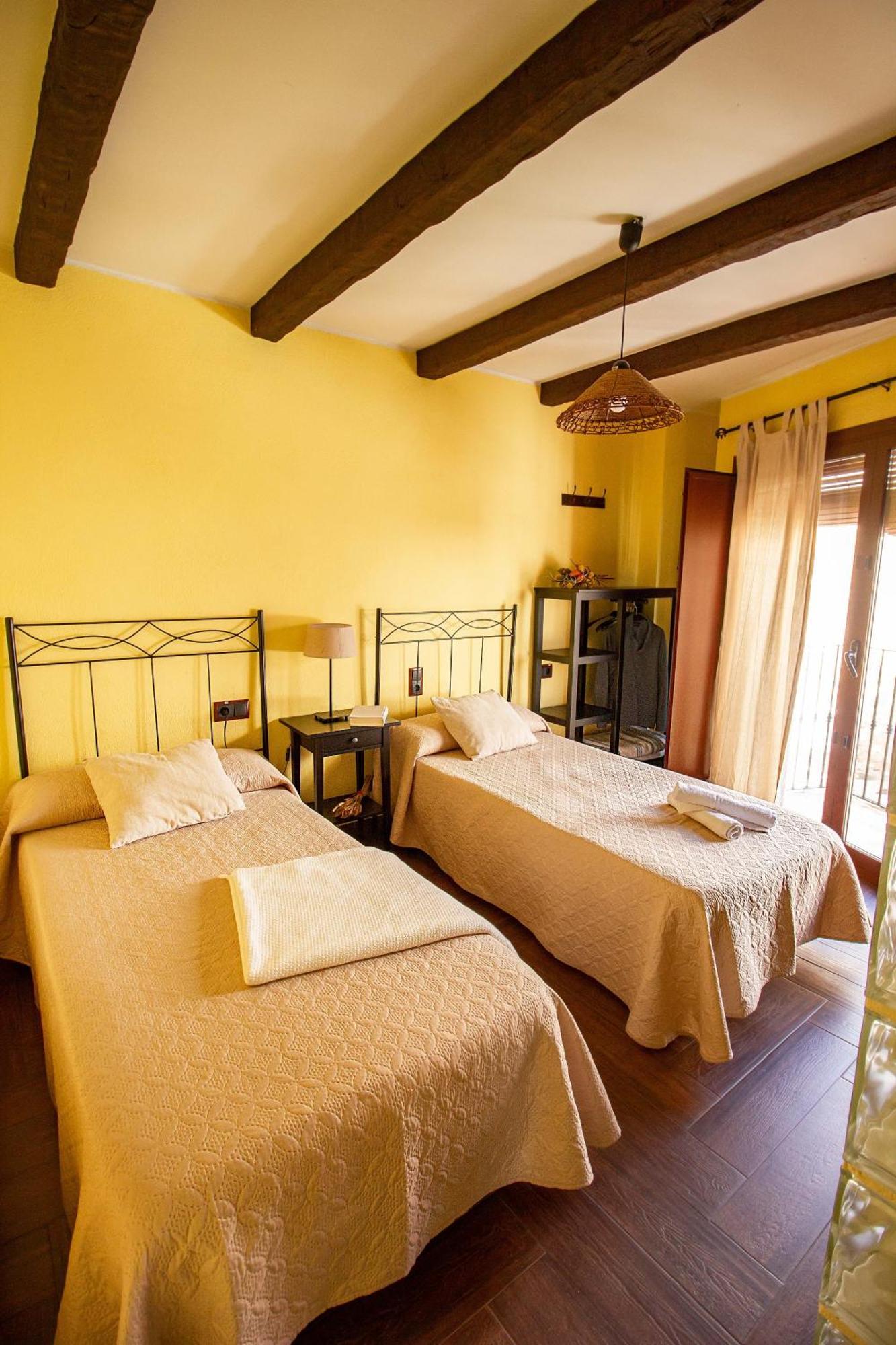 Casa Rural El Planet De Maella Casa Rural En Castellon Casa Rural Con Jacuzzi Casa Rural En Xert Casa Rural Cerca De Morella Chert Dış mekan fotoğraf