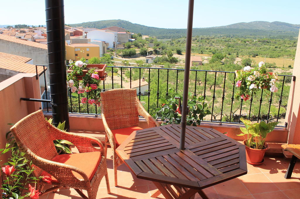 Casa Rural El Planet De Maella Casa Rural En Castellon Casa Rural Con Jacuzzi Casa Rural En Xert Casa Rural Cerca De Morella Chert Oda fotoğraf